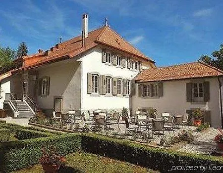 Hotel Le Petit Manoir
