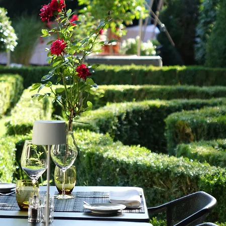 Le Petit Manoir 모르쥬