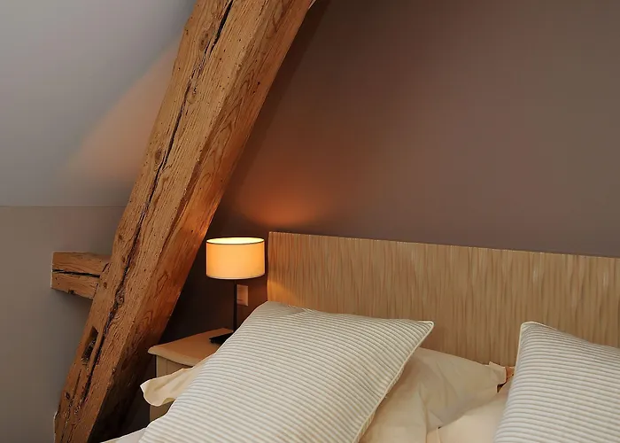 Hotel Le Petit Manoir 4*