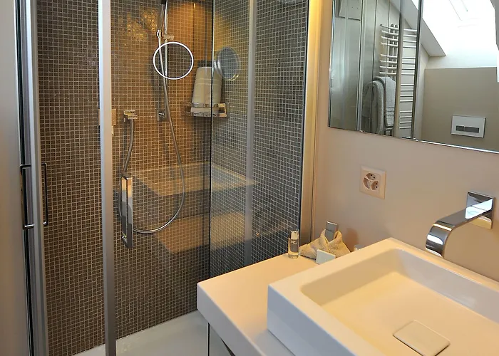 Le Petit Manoir Hotell