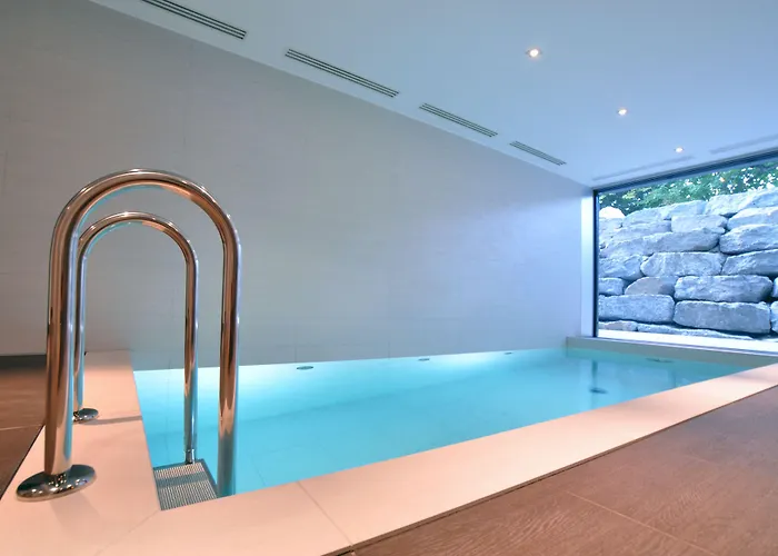 Hotel Le Petit Manoir